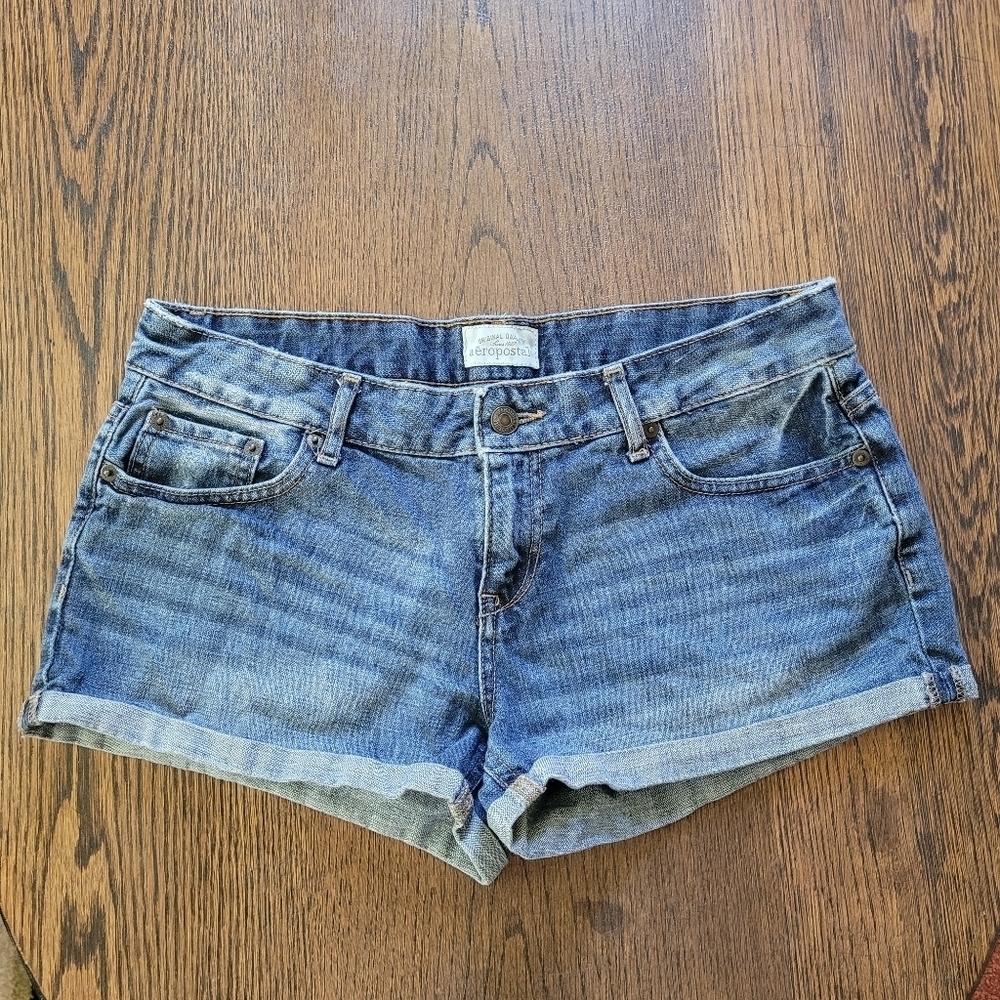 Aeropostale Denim Cuffed Medium Wash Denim Jean Shorts Size Junior's 9/10